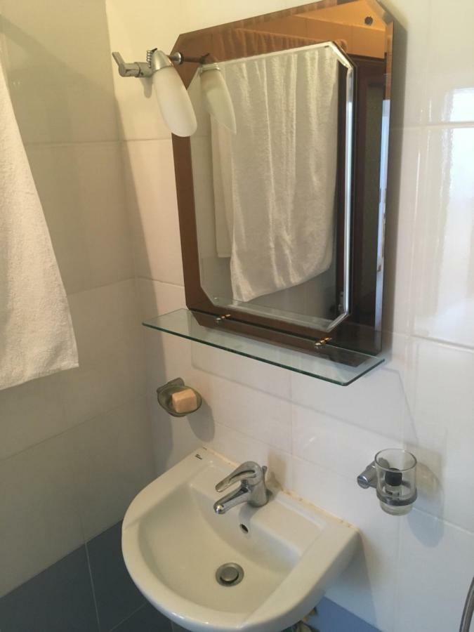 Qeparo Antonio Rooms Dış mekan fotoğraf